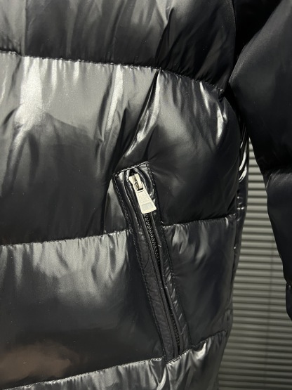 Moncler モンクレール シーズン別 ロングダウンコート