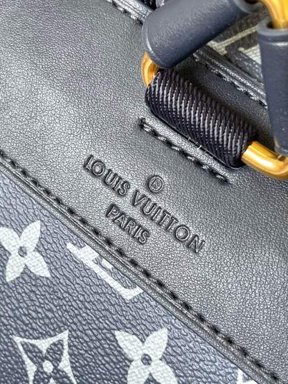 Louis Vuitton ルイ・ヴィトン おしゃれなメンズリュックサック