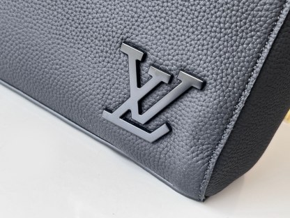 Louis Vuitton ルイ・ヴィトン おしゃれなメンズリュックサック