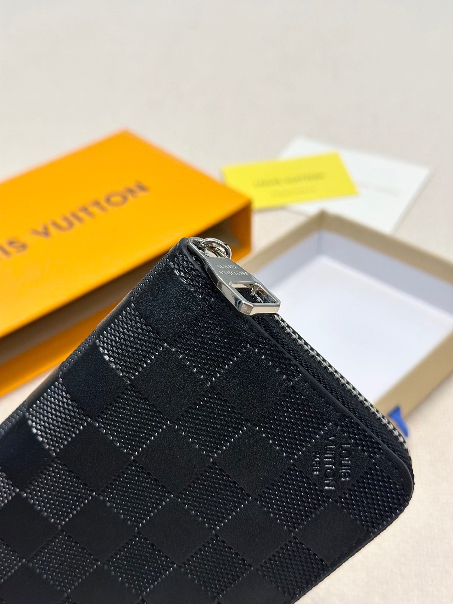 ルイ・ヴィトン「Louis Vuitton」レザーポケットウォレット