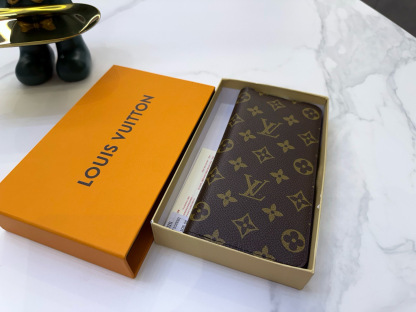 ルイ・ヴィトン「Louis Vuitton」レザーポケットウォレット