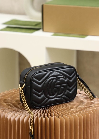 グッチ「Gucci」 レディース おしゃれ ショルダーバッグ