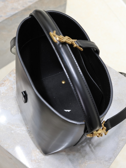 サンローラン「Saint Laurent」 レディース おしゃれ ショルダーバッグ