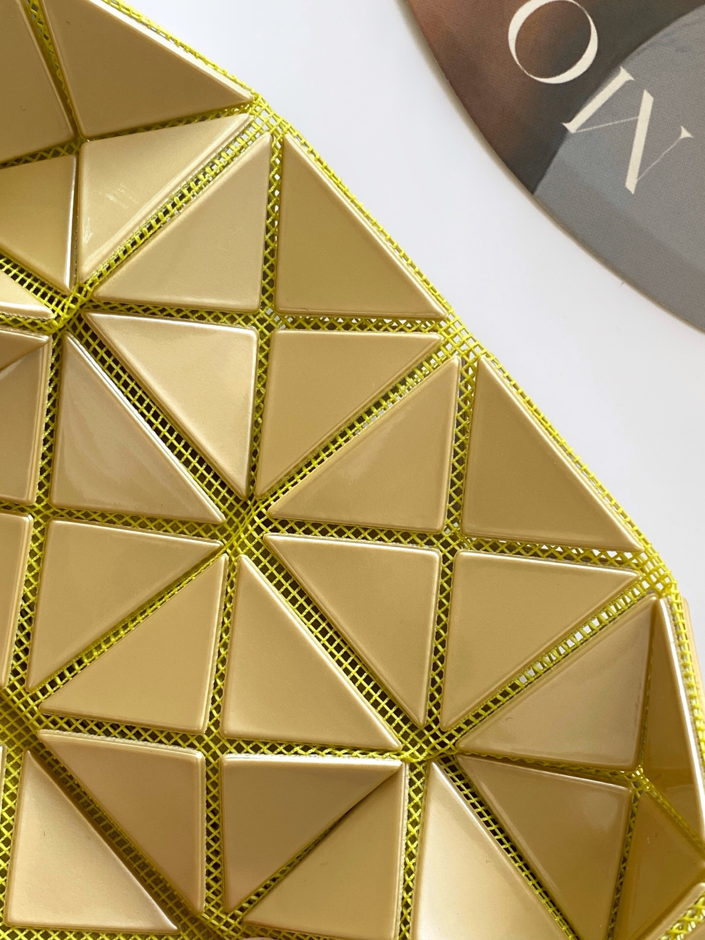 イッセイミヤケ「Issey Miyake」LUCENTシリーズ トートバッグ