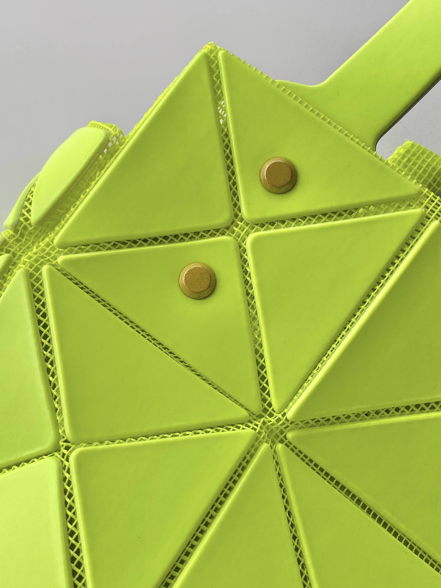 イッセイミヤケ「Issey Miyake」LUCENTシリーズ トートバッグ