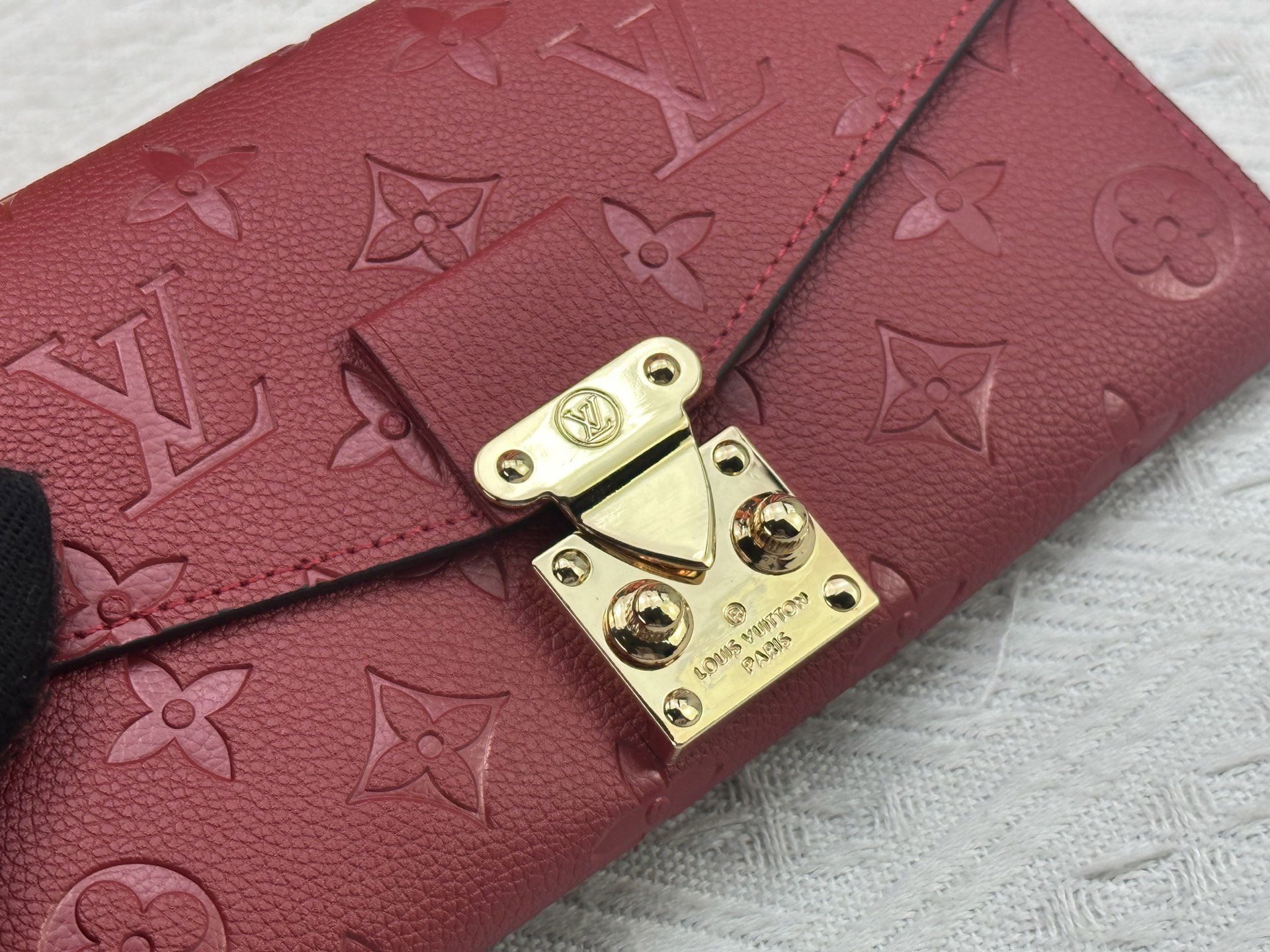 ルイ・ヴィトン「Louis Vuitton」レザーポケットウォレット