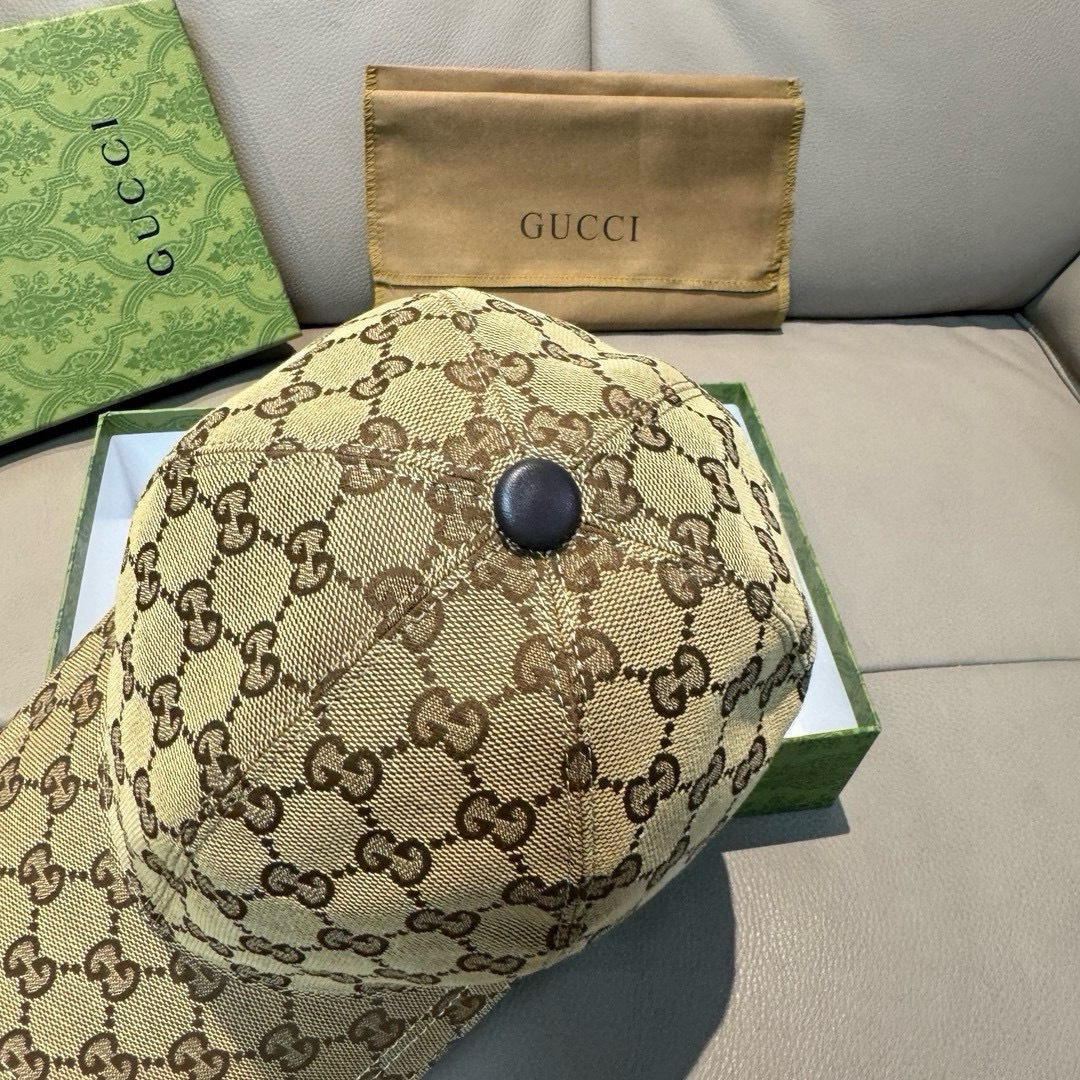 グッチ「Gucci」 の新作野球帽