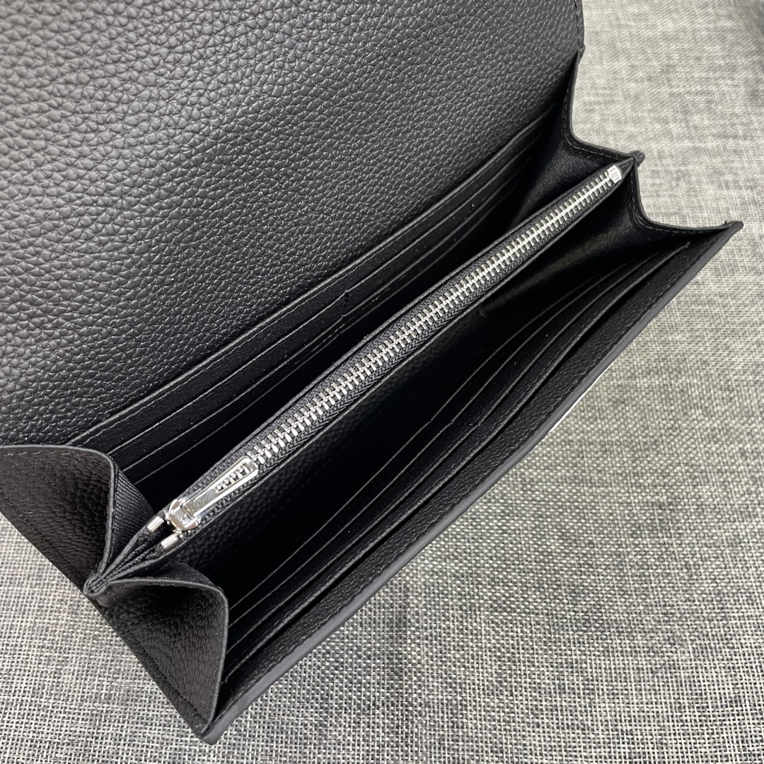 エルメス「Hermès」 レザーポケットウォレット