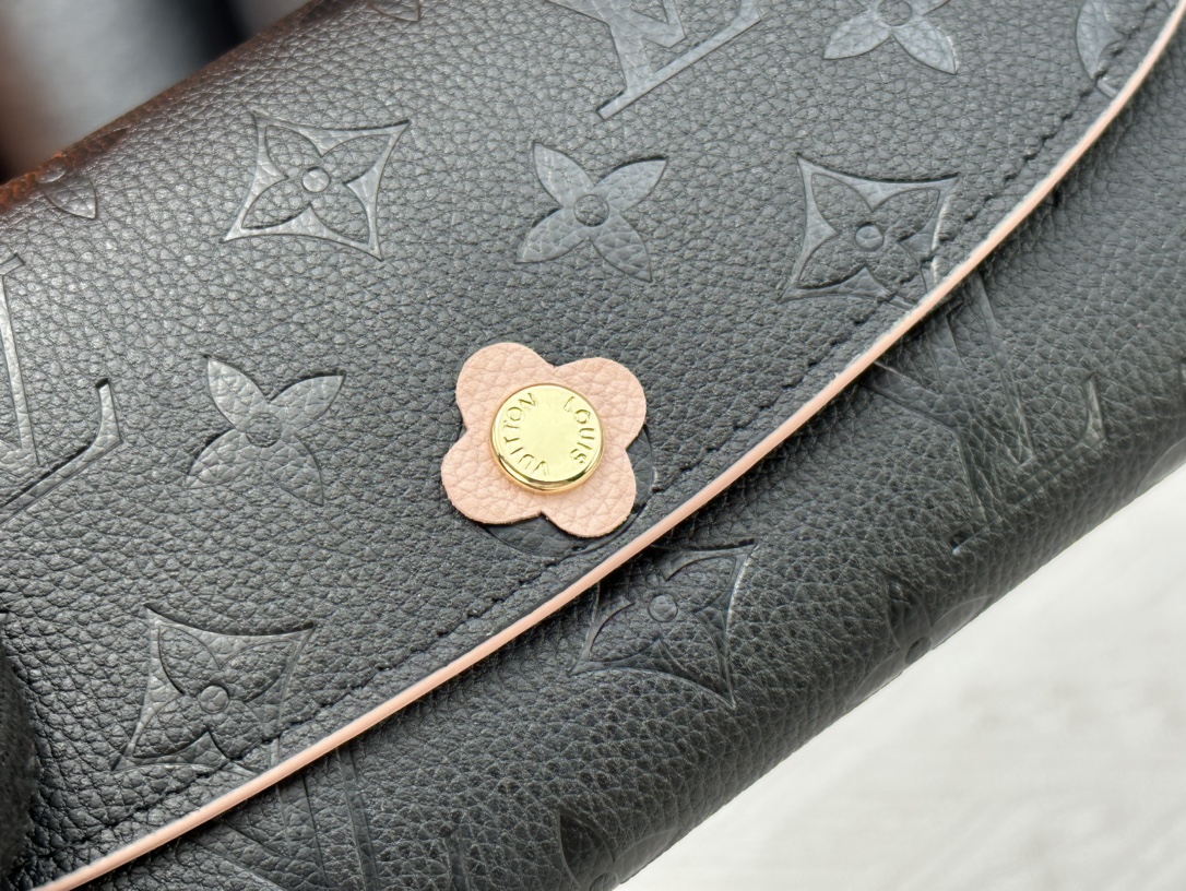 ルイ・ヴィトン「Louis Vuitton」レザーポケットウォレット レディース おしゃれ ショルダーバッグ
