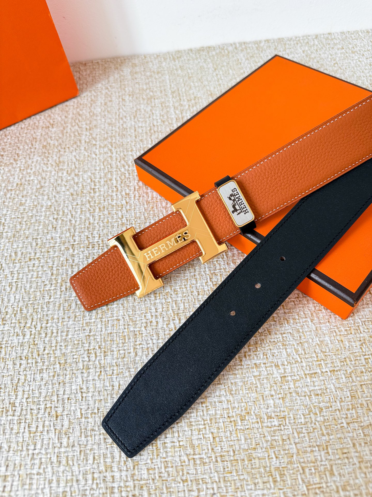 エルメス「Hermès」新作ベルト