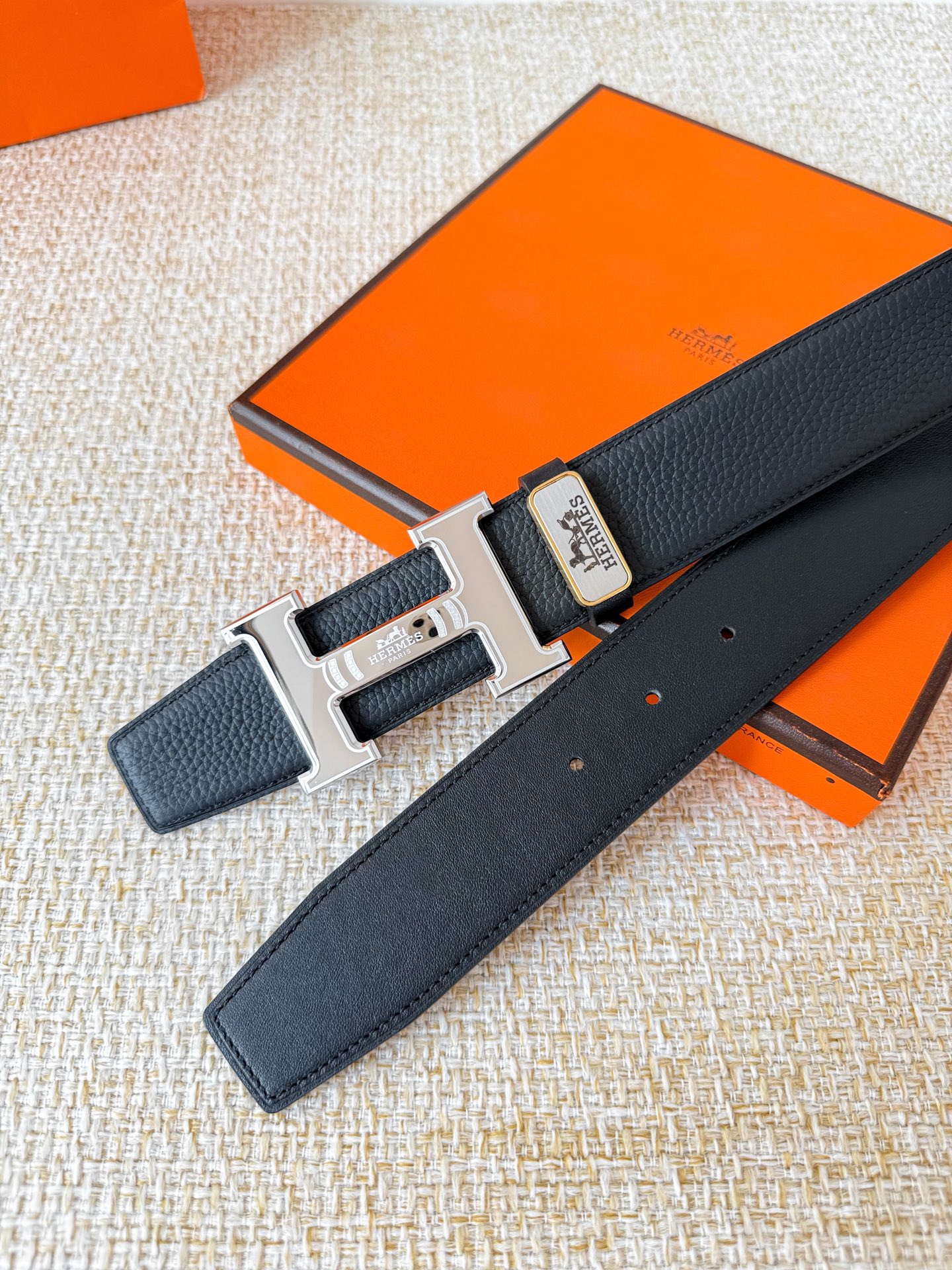 エルメス「Hermès」新作ベルト