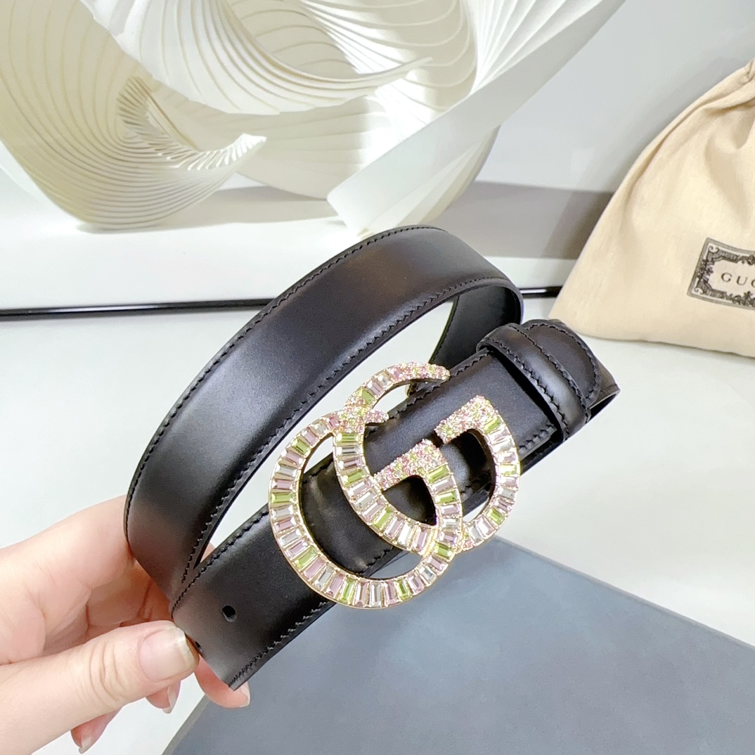 グッチ「Gucci」 新作女性用ベルト