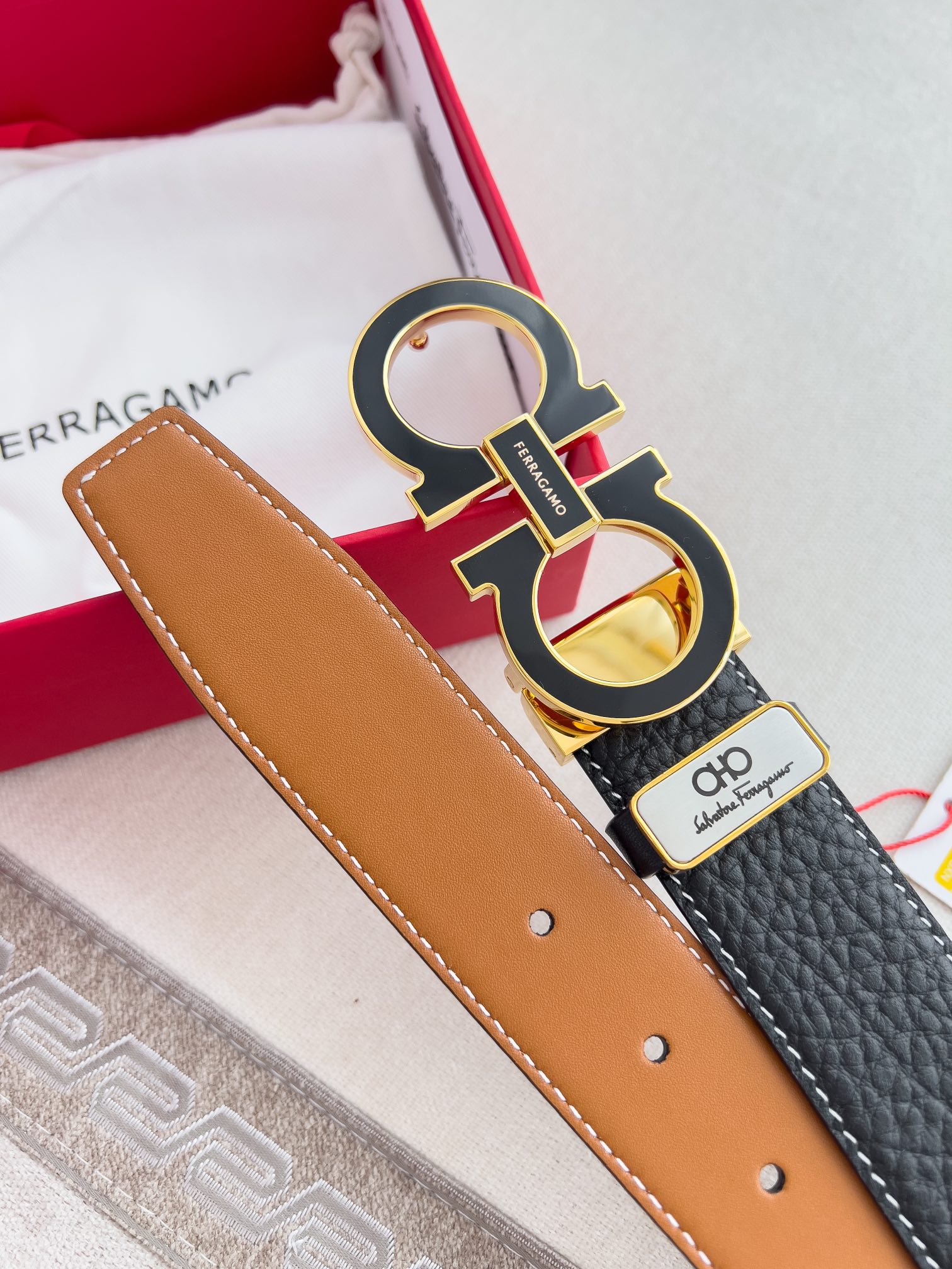 フェラガモ「Ferragamo」男性用ベルト