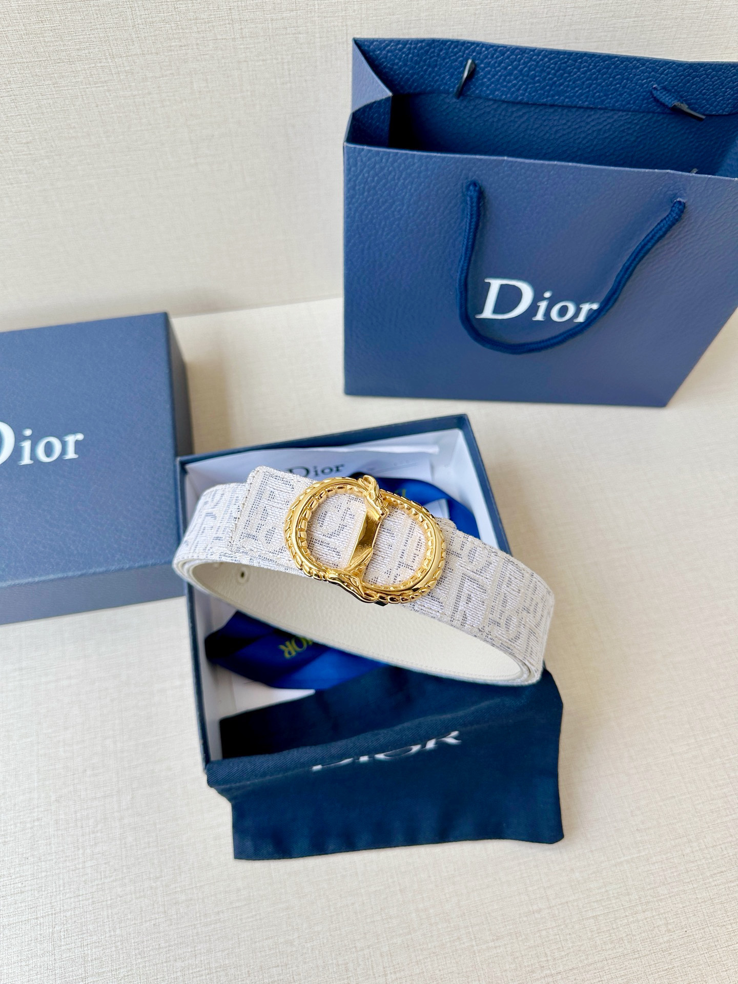 ディオール「Dior」女性用ベルト