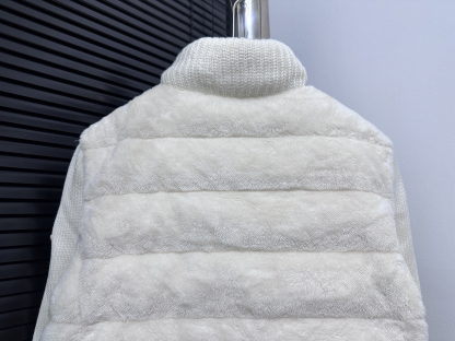 モンクレール シーズン別 ロングダウンコート