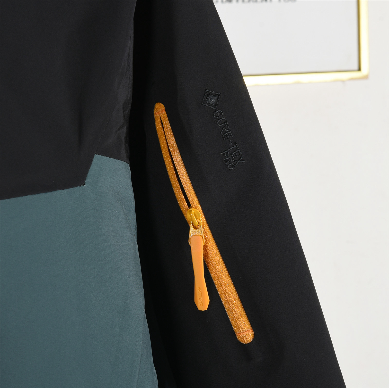 始祖鳥冬のトリプルパンチダウンダウンジャケットインナー付きセット