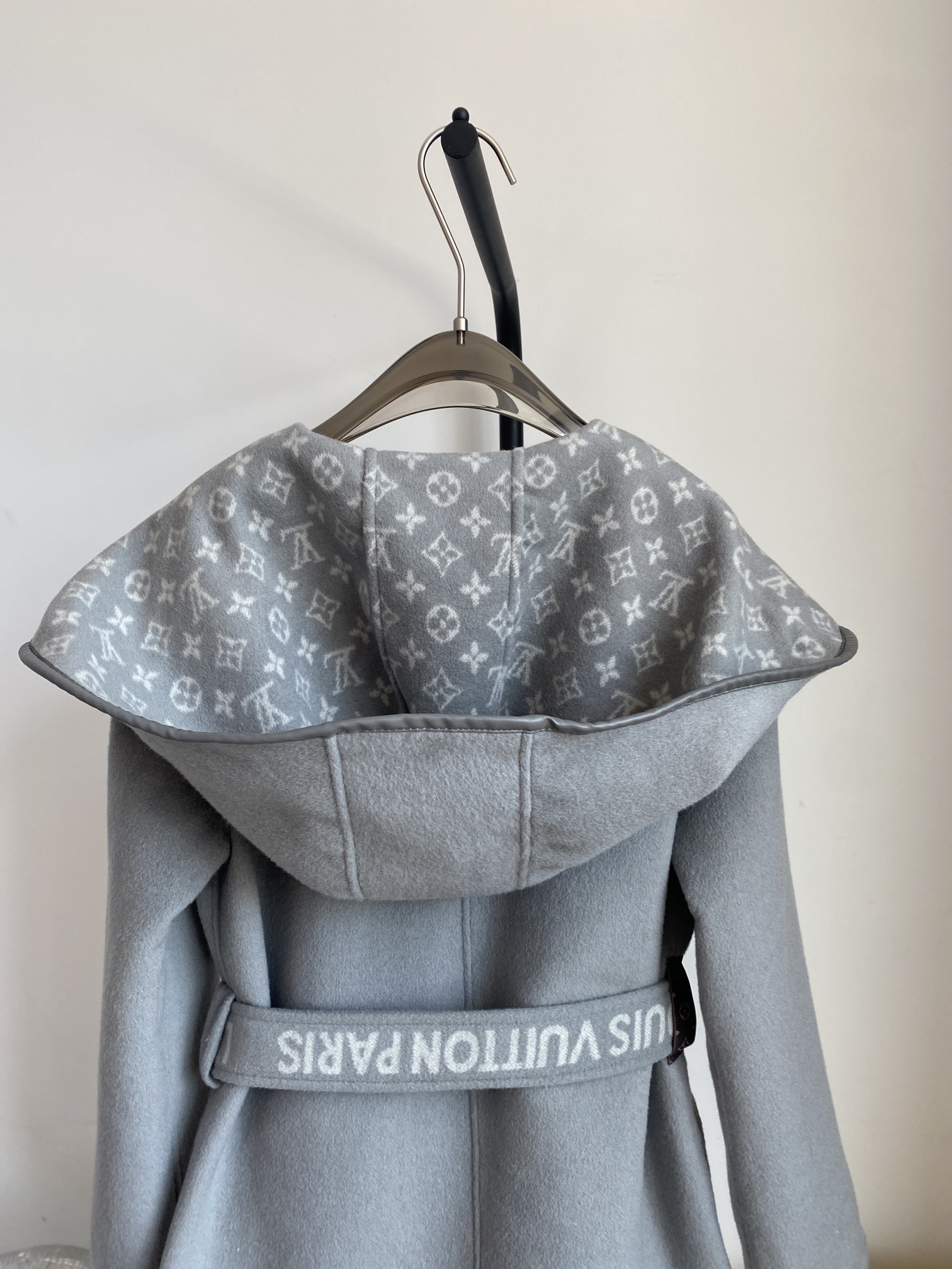 [ Louis Vuitton ] ルイ・ヴィトン  リバーシブルコートウールレディーストップス