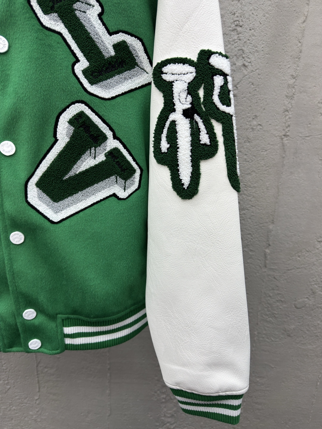 [ Louis Vuitton ] ルイ・ヴィトン  オズの魔法使いドクロ野球服