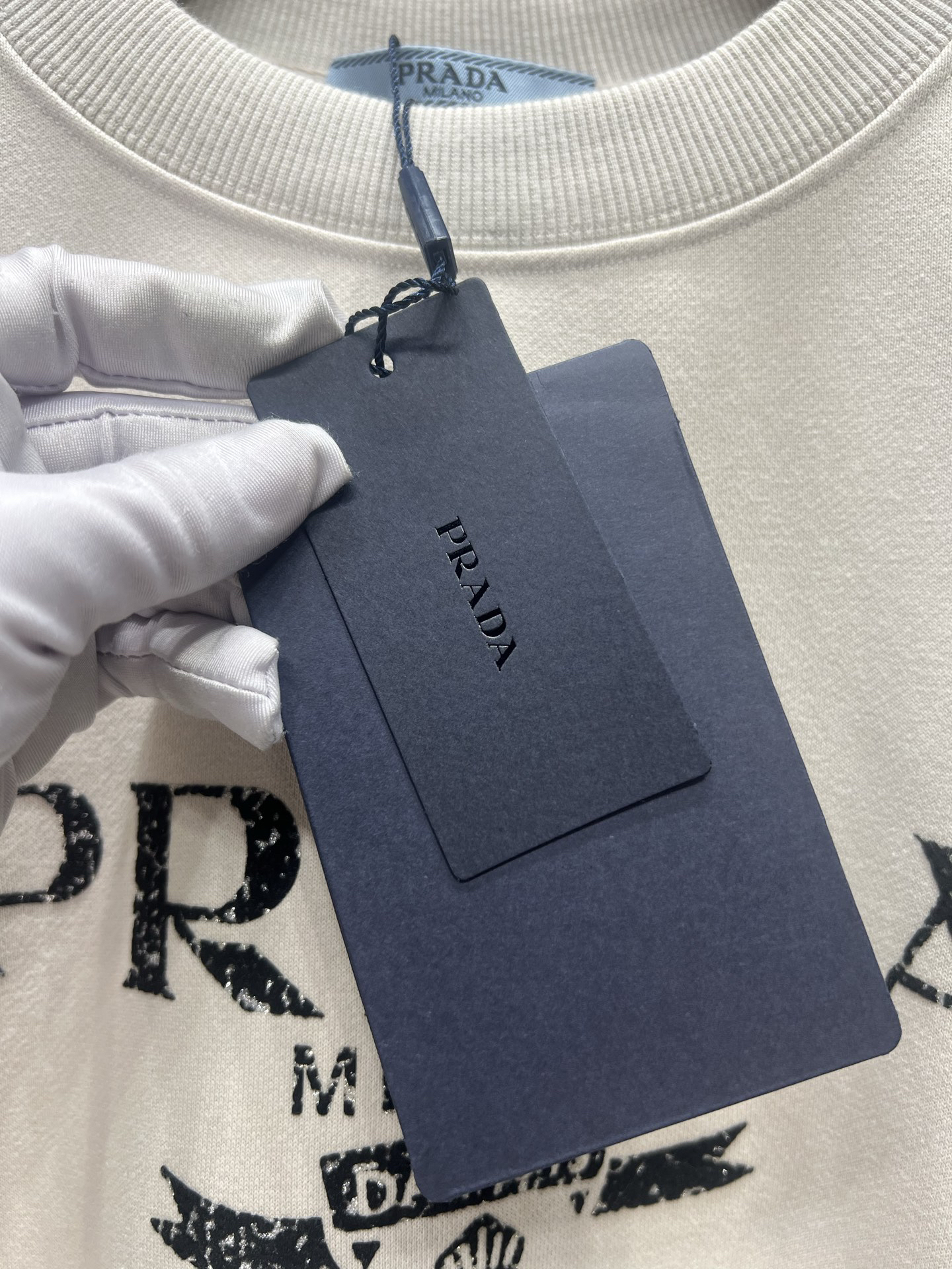 [ Prada ] プラダ  冬用パーカー