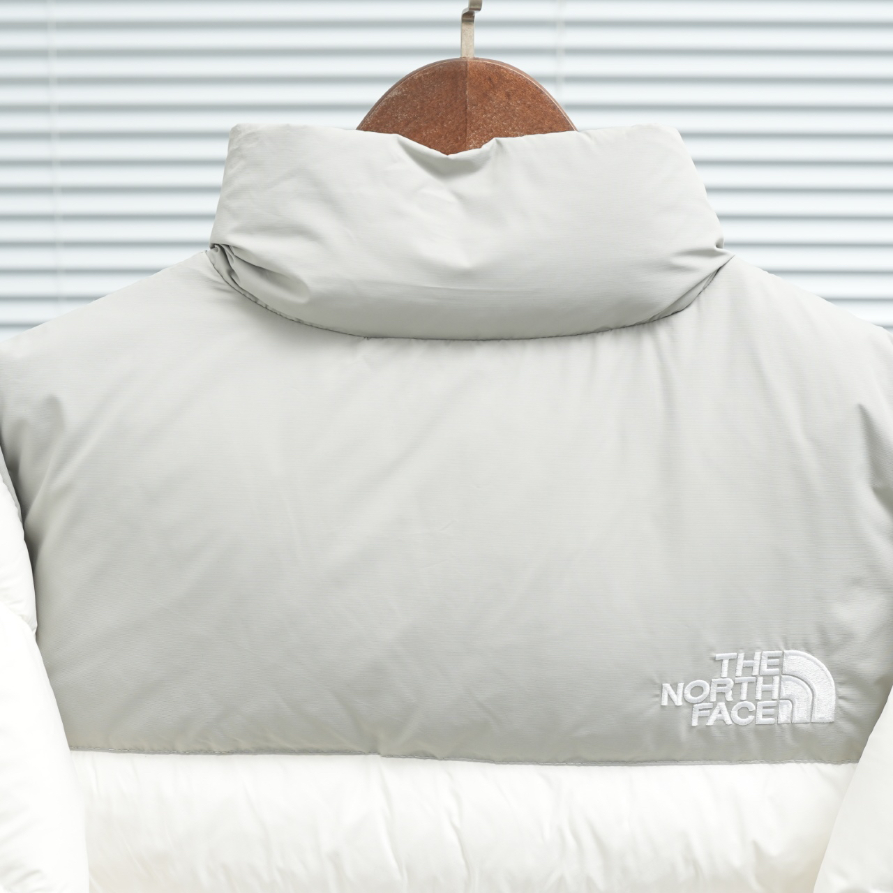 ザ・ノース・フェース 1992 アームバンドバッジ ダウンジャケット