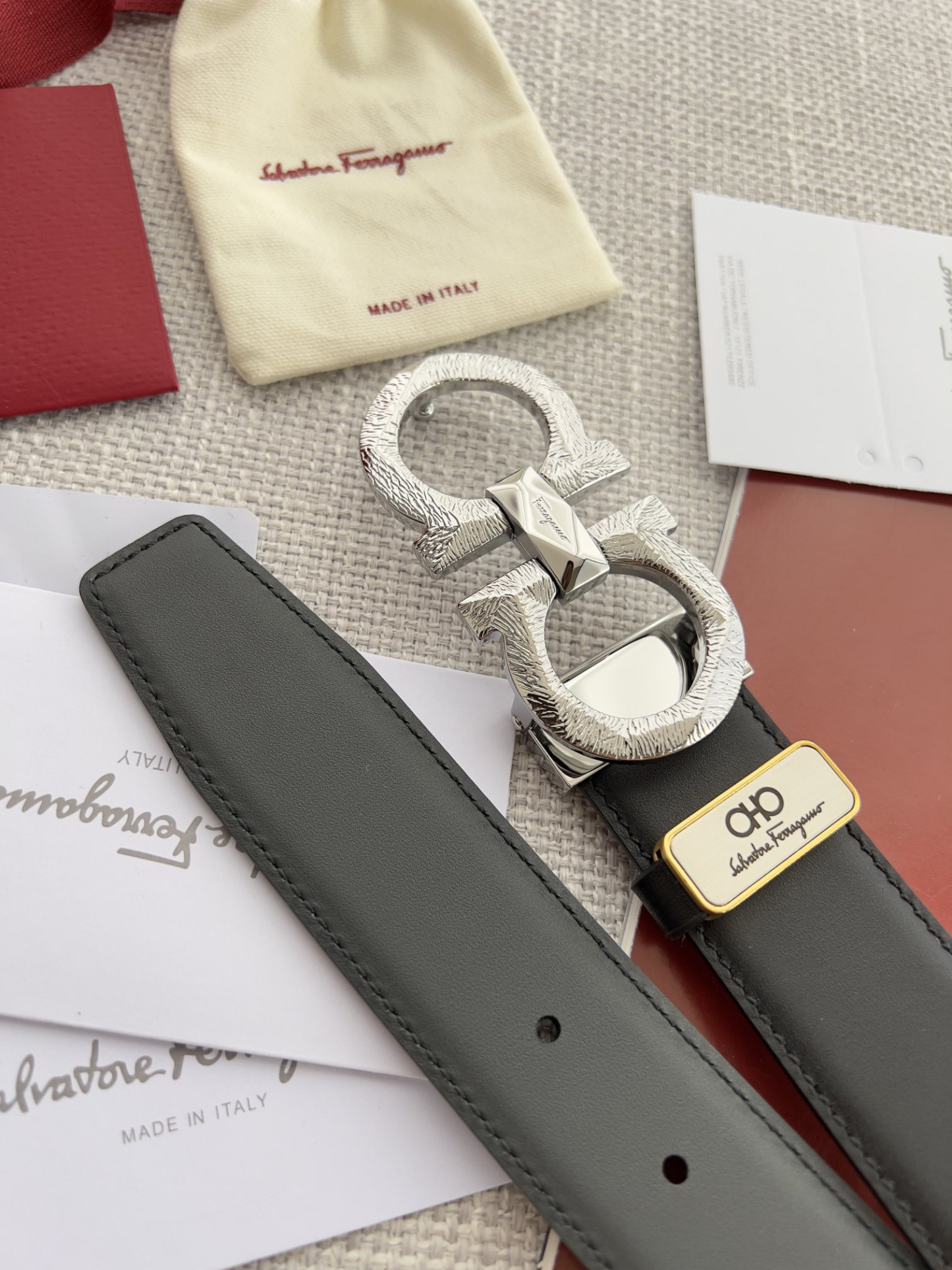 Ferrgamo フェラガモ・ベルト 自動ベルト・ベルト