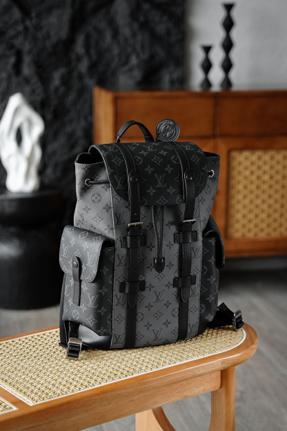 Louis Vuitton  ルイ・ヴィトン メンズ リュックサック M46331