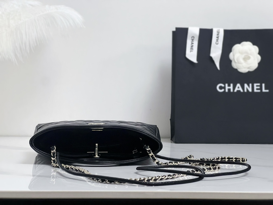 シャネル「Chanel」 レディース おしゃれ ショルダーバッグ