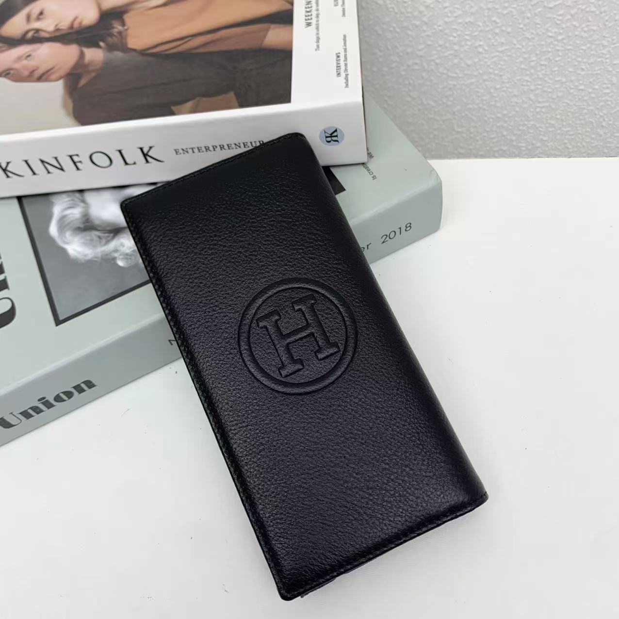 エルメス「Hermès」 レザーポケットウォレット