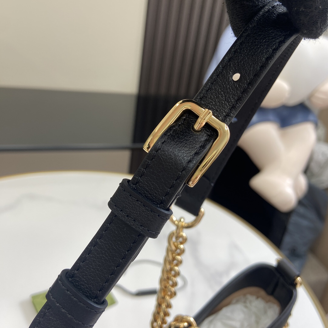 グッチ「Gucci」 レディース おしゃれ ショルダーバッグ