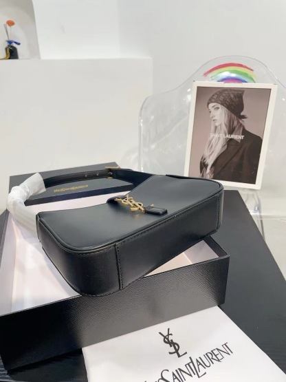 サンローラン「Saint Laurent」 レディース おしゃれ ショルダーバッグ
