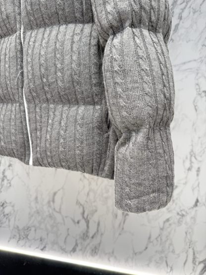 モンクレール シーズン別 ロングダウンコート