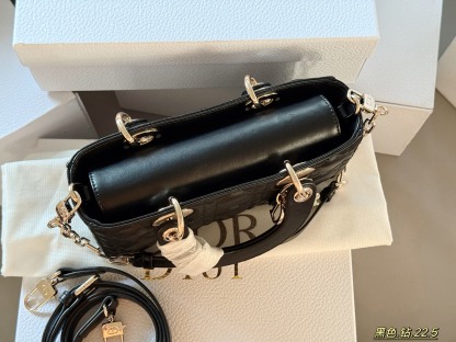 ディオール「Dior」 レディース おしゃれ ショルダーバッグ