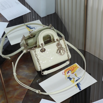 ディオール「Dior」 レディース おしゃれ ショルダーバッグ