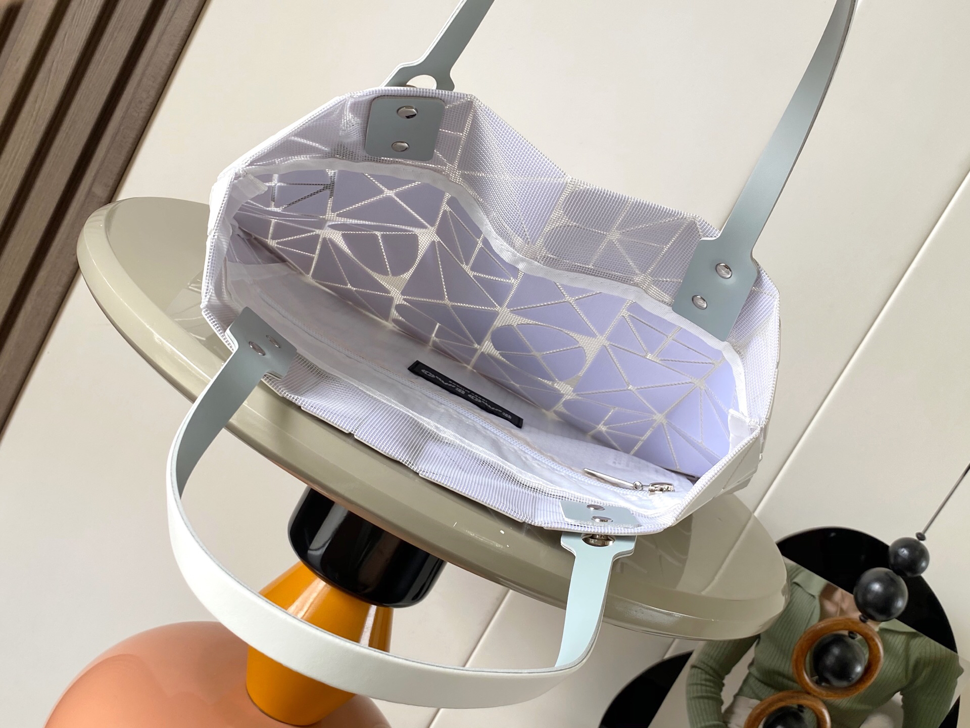 イッセイミヤケ「Issey Miyake」LUCENTシリーズ トートバッグ