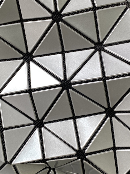 イッセイミヤケ「Issey Miyake」LUCENTシリーズ トートバッグ