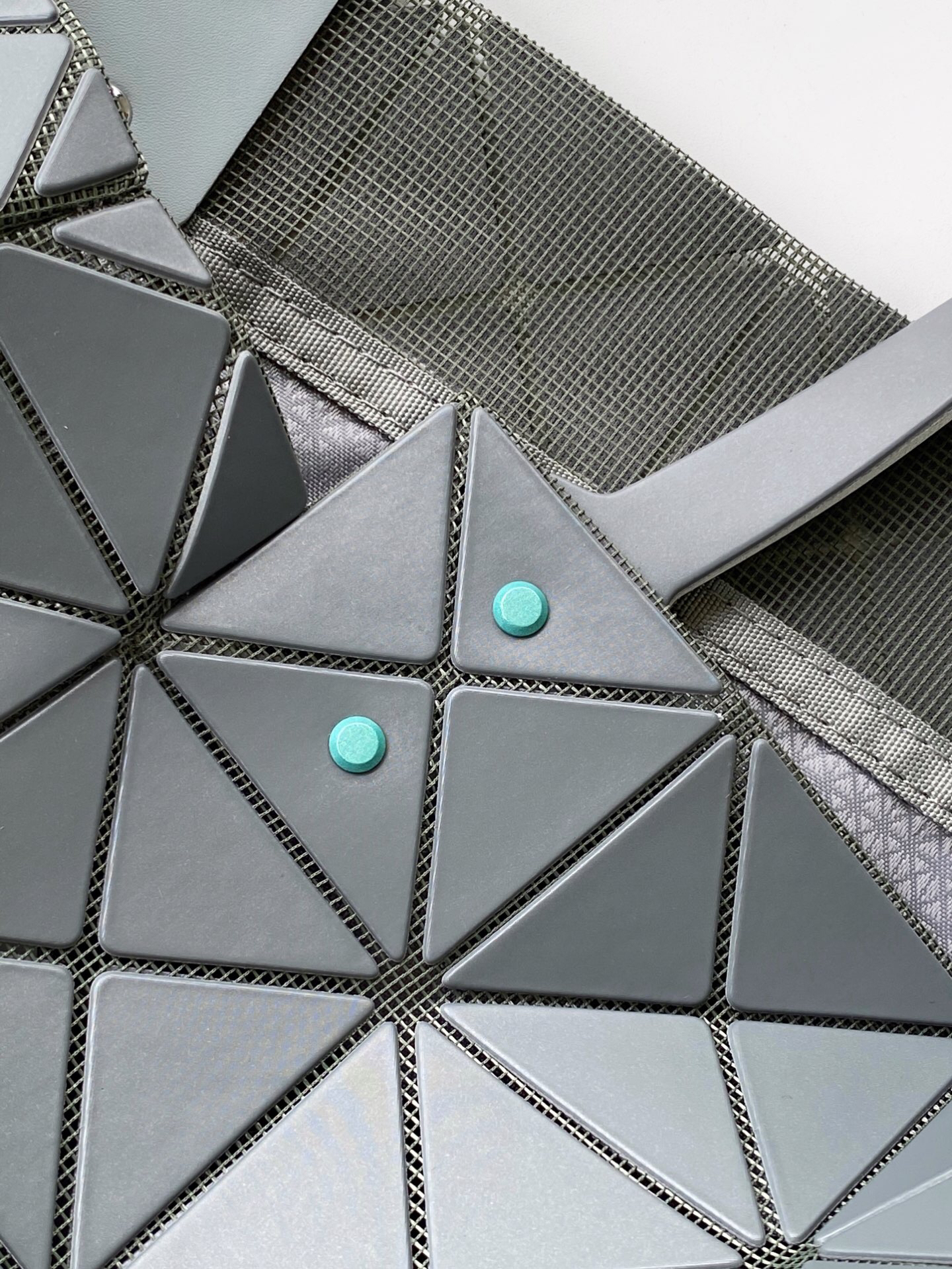 イッセイミヤケ「Issey Miyake」LUCENTシリーズ トートバッグ