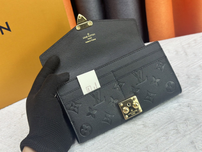 ルイ・ヴィトン「Louis Vuitton」レザーポケットウォレット