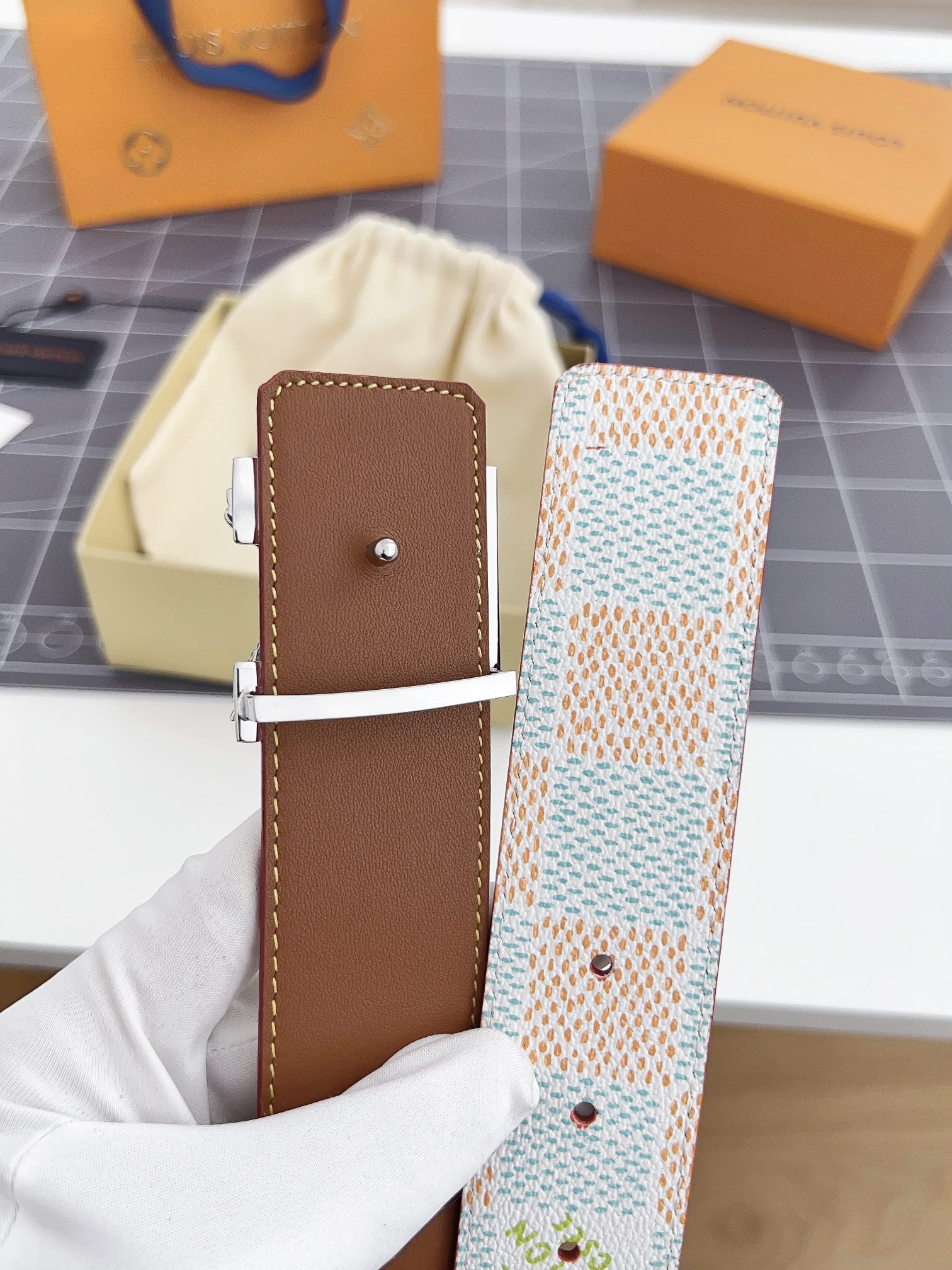 Louis Vuitton ルイヴィトンの新作ベルト