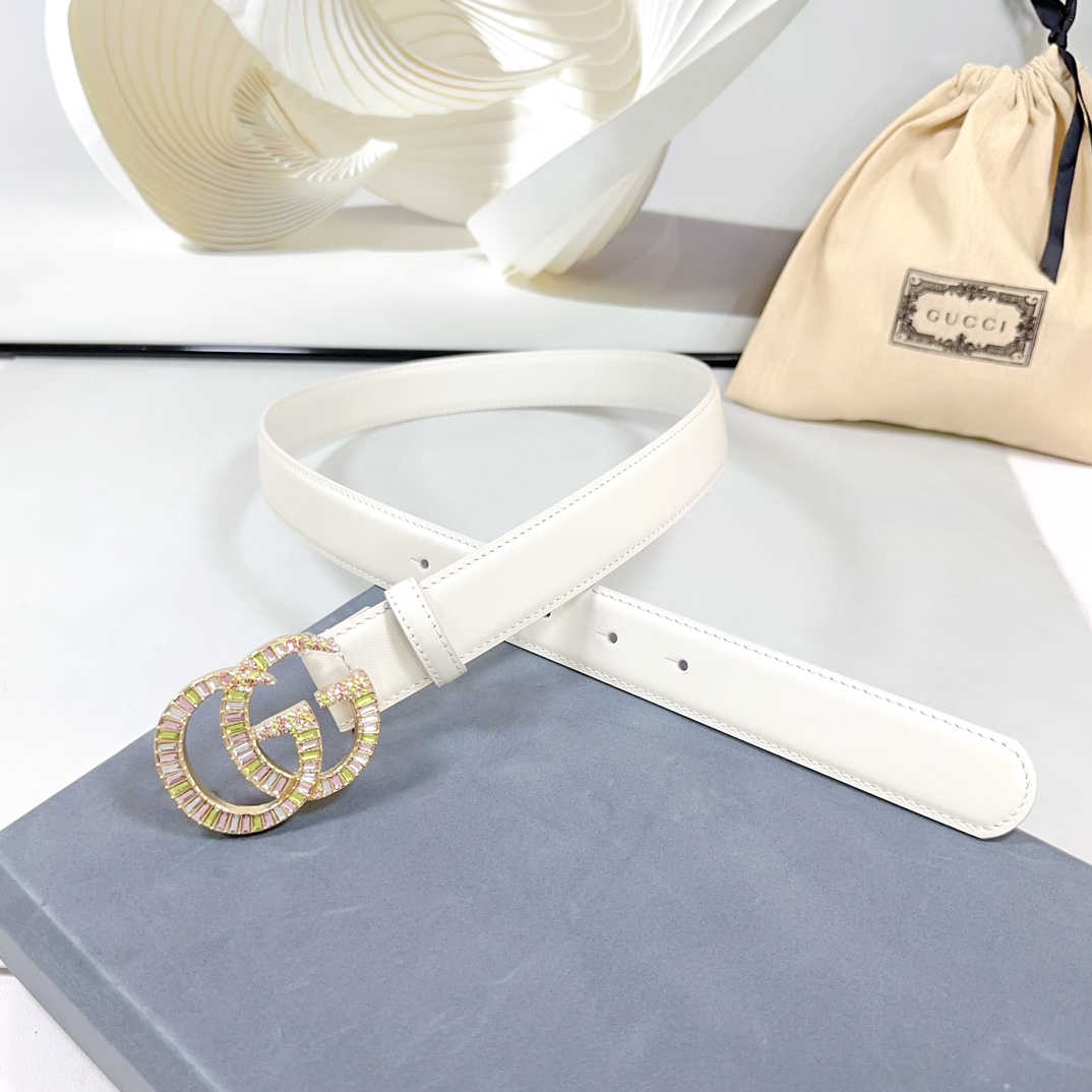 グッチ「Gucci」 新作女性用ベルト