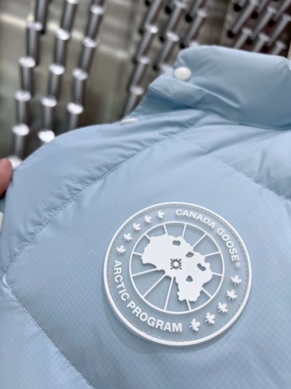 カナダグラス冬のダウンジャケットベスト