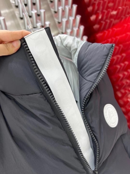 カナダグラス冬のダウンジャケットベスト