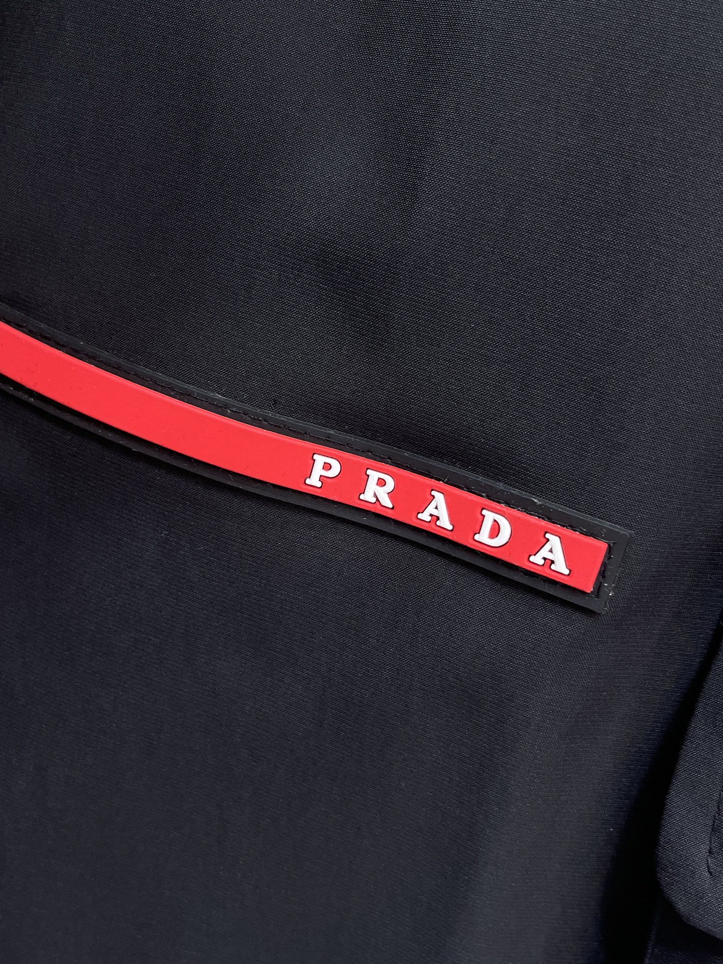 プラダ冬のおしゃれメンズジャケット