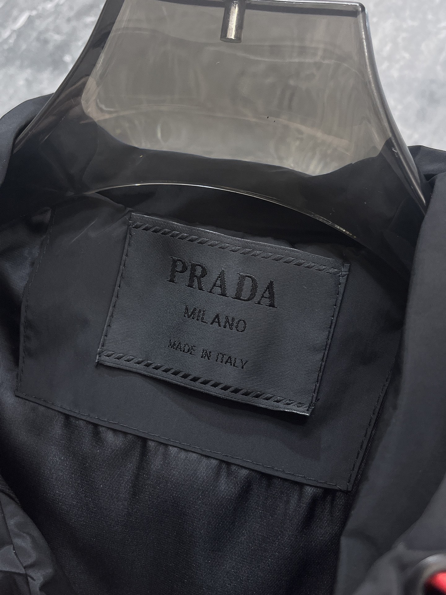 プラダ冬のおしゃれメンズジャケット