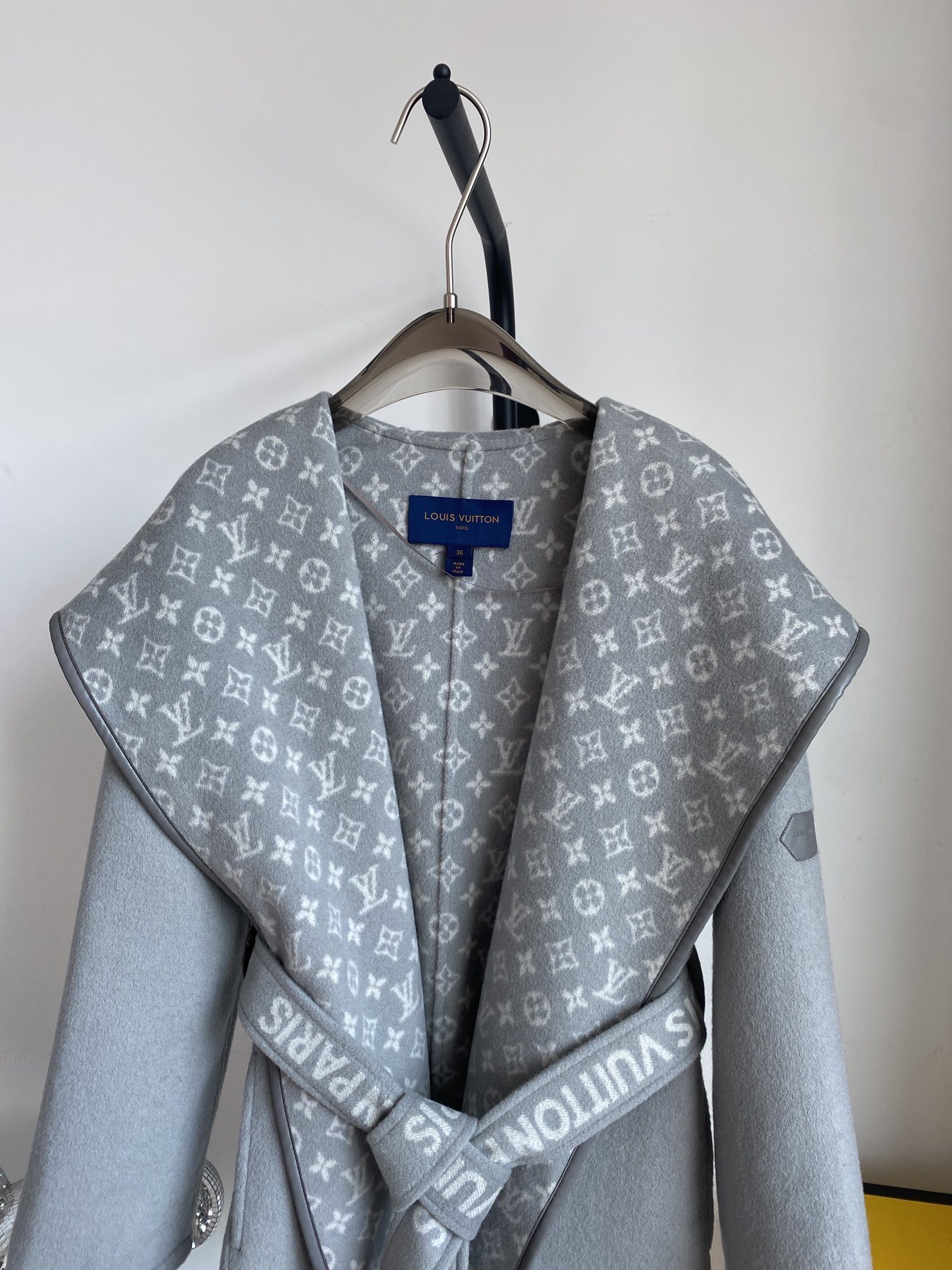 [ Louis Vuitton ] ルイ・ヴィトン  リバーシブルコートウールレディーストップス