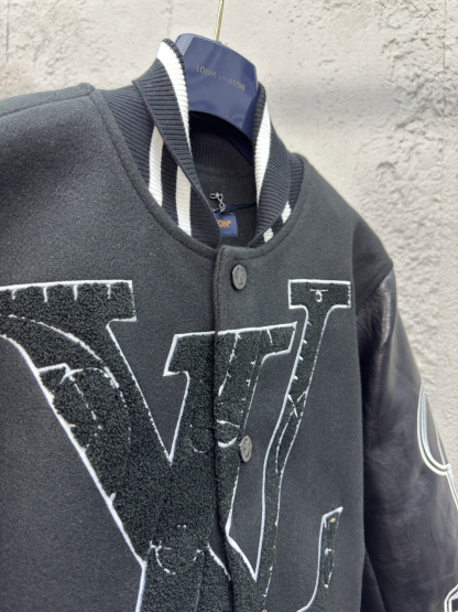 [ Louis Vuitton ] ルイ・ヴィトン  X NBA連名タオル刺繍野球ウエア