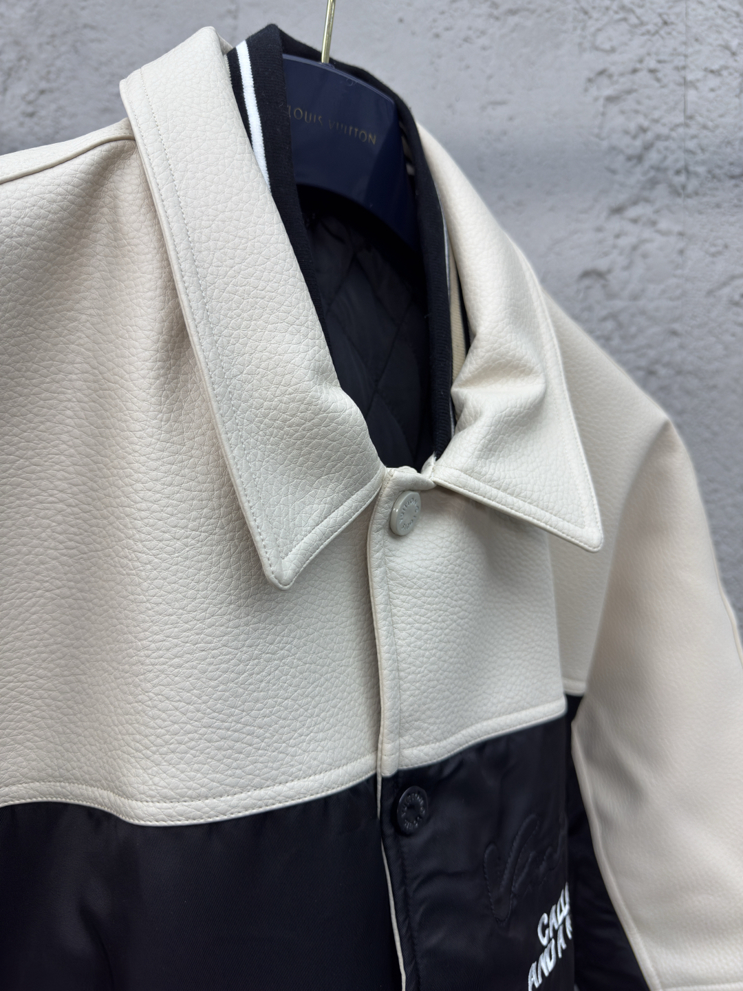 [ Louis Vuitton ] ルイ・ヴィトン  カラーコート