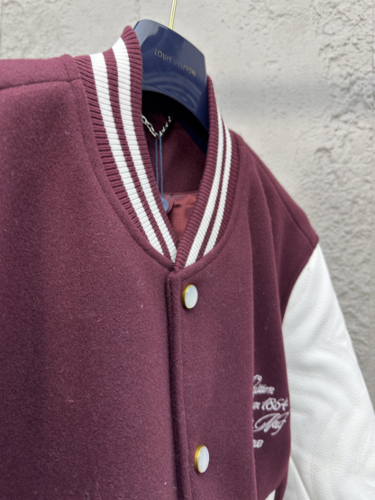 [ Louis Vuitton ] ルイ・ヴィトン  胸に刺繍を施したレザーの野球ウエア