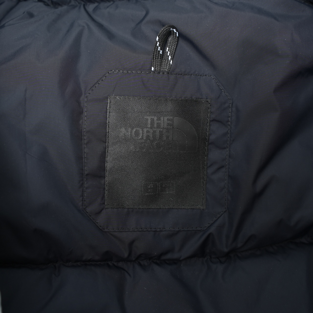 ザ・ノース・フェース スノーマウンテンII - エベレストキャンプ ロングスリーブ ダウンジャケット