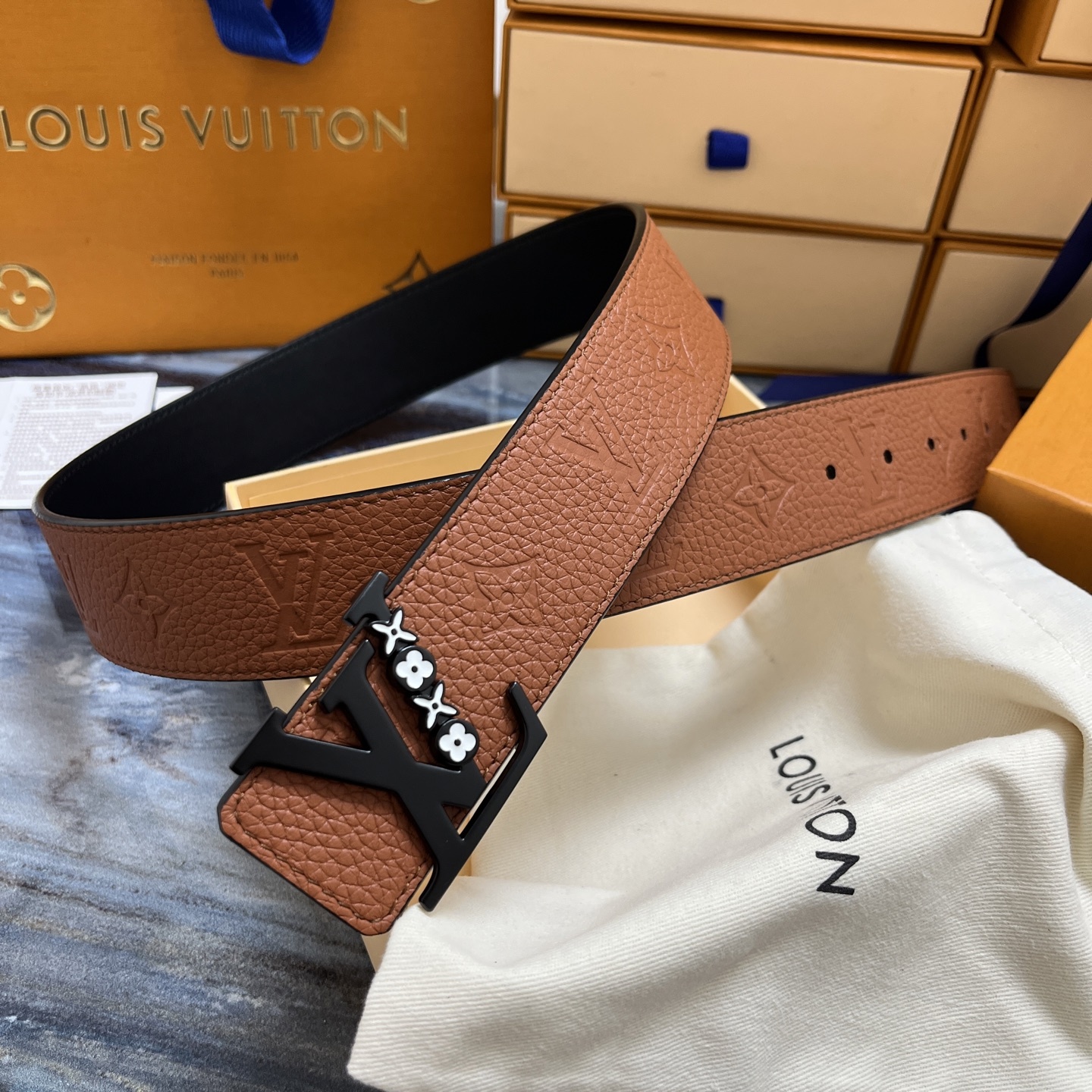 Louis Vuitton ルイヴィトンの新作ベルト