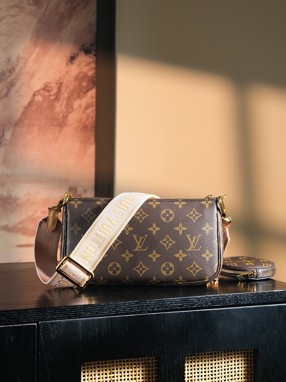 Louis Vuitton  ルイ・ヴィトン シーズナル ワンショルダーバッグ 